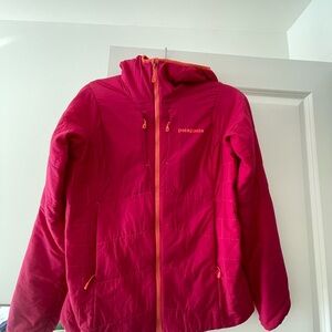 Patagonia women’s puffy jacket